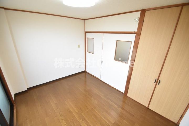 イーストコート清水の寝室