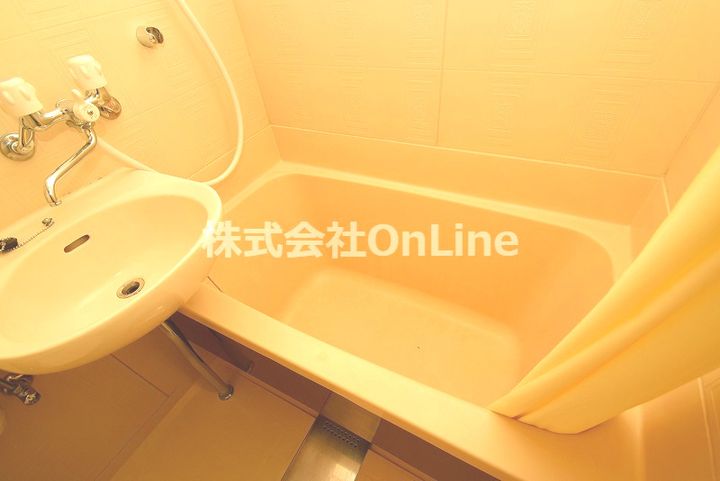 大阪府東大阪市近江堂2丁目(マンション)の賃貸物件の風呂
