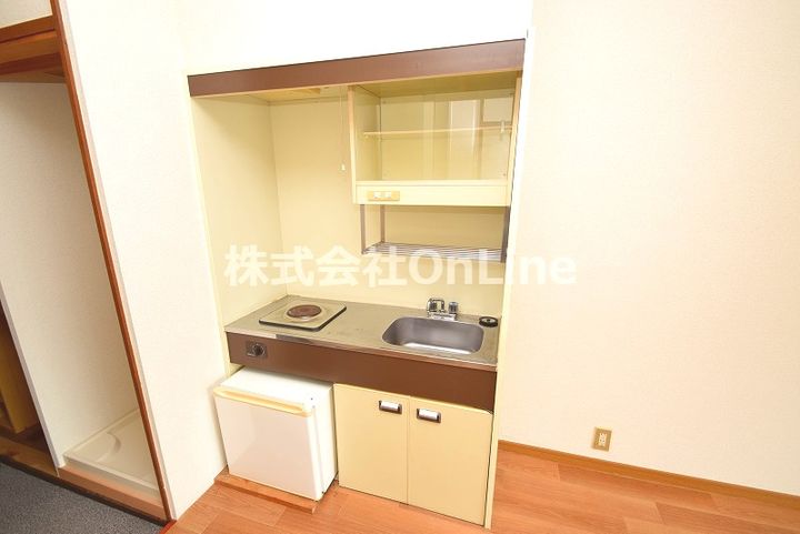 大阪府東大阪市近江堂2丁目(マンション)の賃貸物件のキッチン