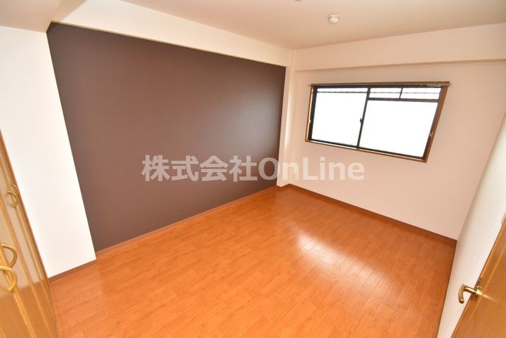 大阪府東大阪市稲葉4丁目(マンション)の賃貸物件101の居間