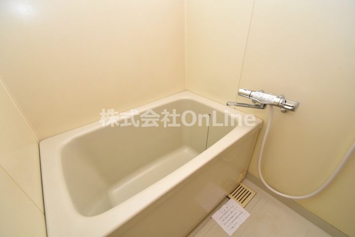 大阪府東大阪市稲葉4丁目(マンション)の賃貸物件101の風呂
