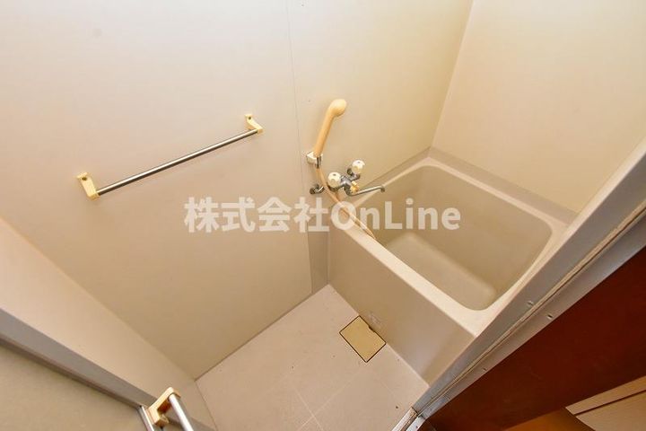 大阪府東大阪市友井3丁目(アパート)の賃貸物件の風呂