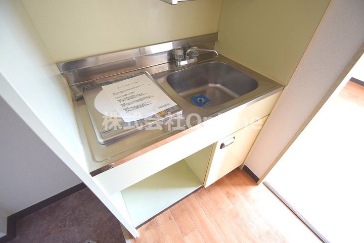 大阪府東大阪市小若江2丁目(マンション)の賃貸物件のキッチン