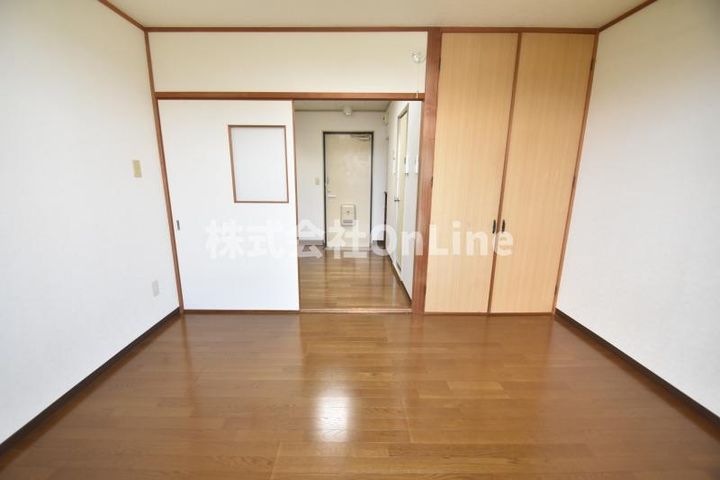 大阪府東大阪市菱屋東1丁目(マンション)の賃貸物件303の寝室