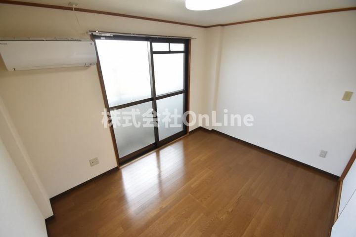 大阪府東大阪市菱屋東1丁目(マンション)の賃貸物件303の内装
