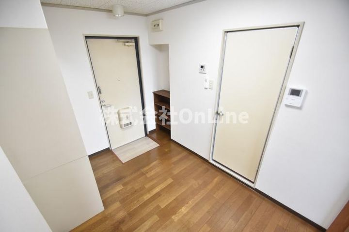 大阪府東大阪市菱屋東1丁目(マンション)の賃貸物件303の居間