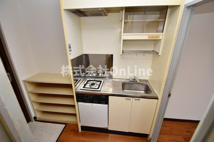 大阪府東大阪市大蓮東2丁目(マンション)の賃貸物件401のキッチン