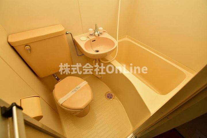 大阪府東大阪市大蓮東2丁目(マンション)の賃貸物件401の風呂