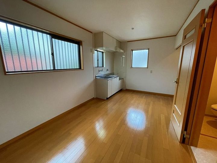 第3テラダハイツの居間