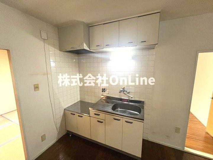 Rinon東山本新町のキッチン