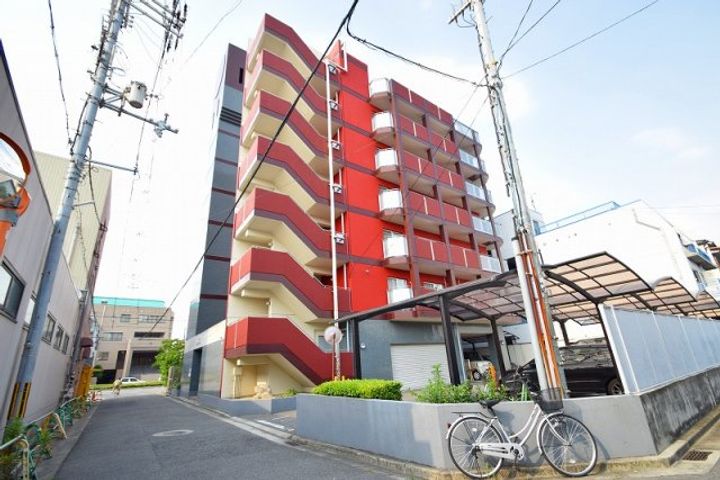 サンメゾンの外観