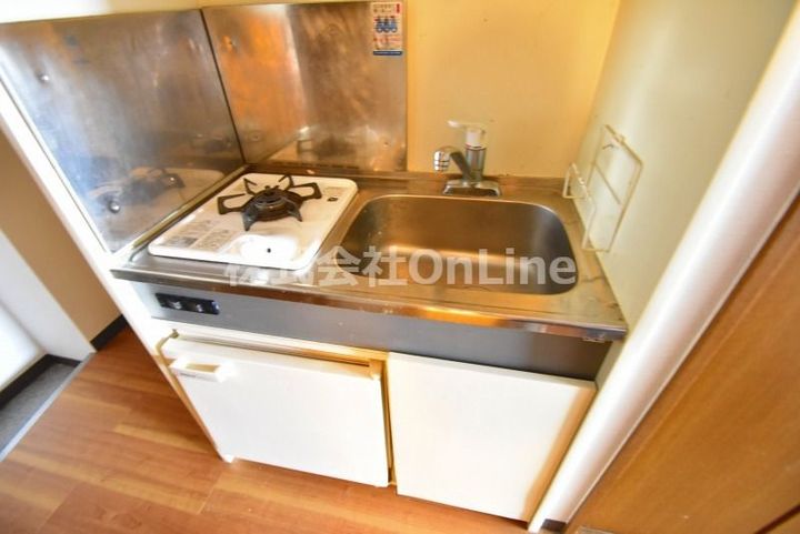大阪府東大阪市上小阪3丁目(マンション)の賃貸物件のキッチン