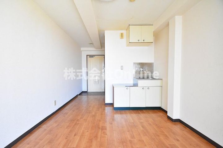 大阪府東大阪市菱屋西2丁目(マンション)の賃貸物件の居間