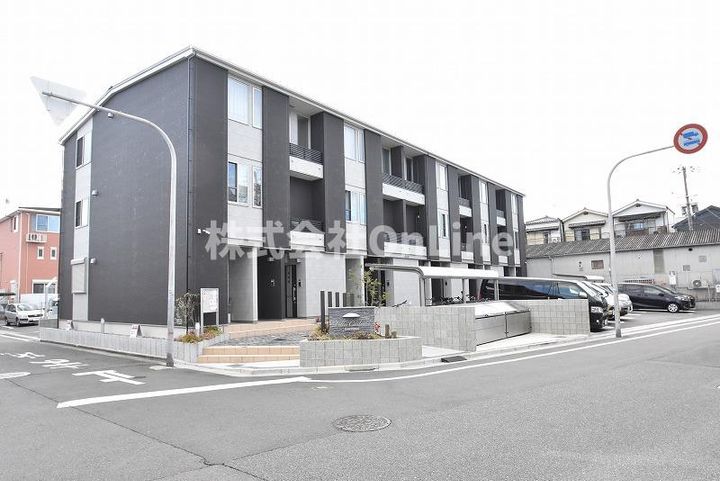 ビラカルロッタの外観