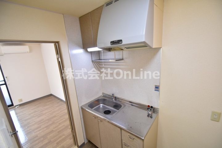 ヤシャールYのキッチン