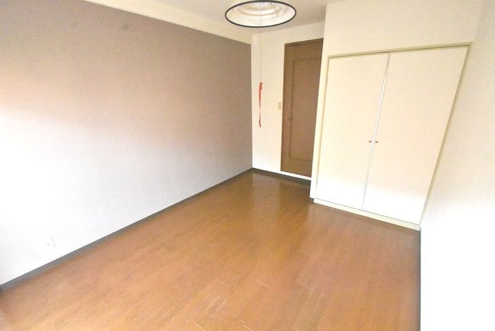 大阪府東大阪市友井2丁目(マンション)の賃貸物件の居間