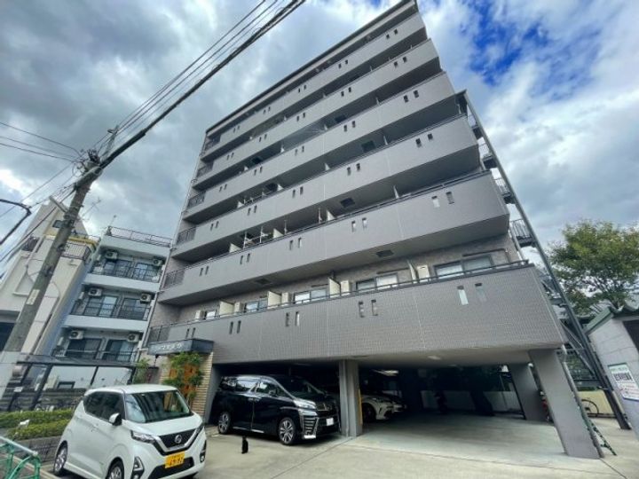 大阪府東大阪市菱屋西1丁目(マンション)の賃貸物件の外観