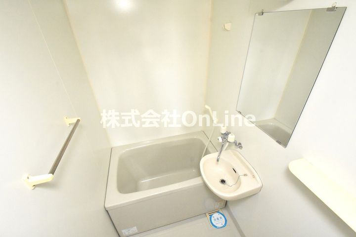 大阪府東大阪市菱屋西1丁目(マンション)の賃貸物件の風呂