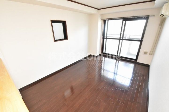 大阪府東大阪市菱屋西1丁目(マンション)の賃貸物件の居間