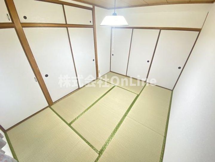 皐月マンションの寝室