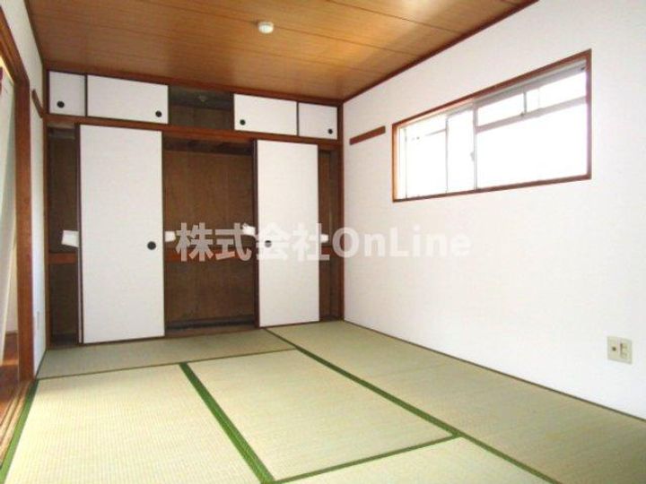 シティ八尾の内装