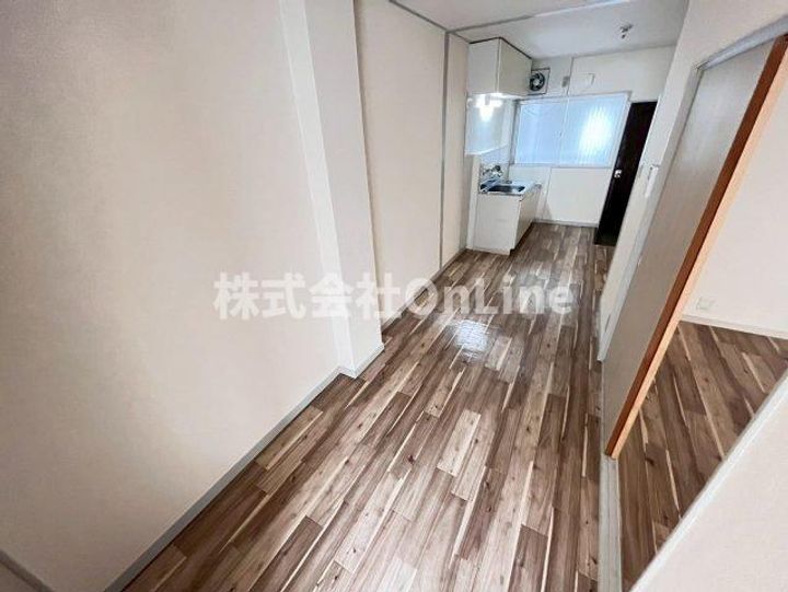 アメニティ深江橋の居間