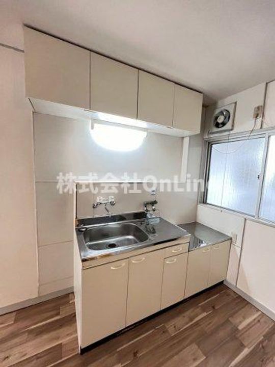 アメニティ深江橋のキッチン