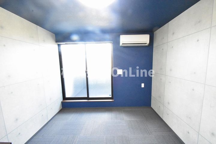 アンジュYAOの内装