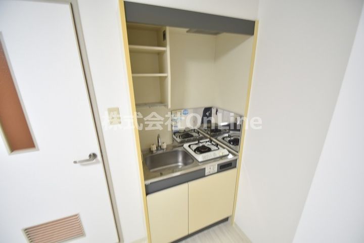 大阪府東大阪市長田2丁目(マンション)の賃貸物件のキッチン