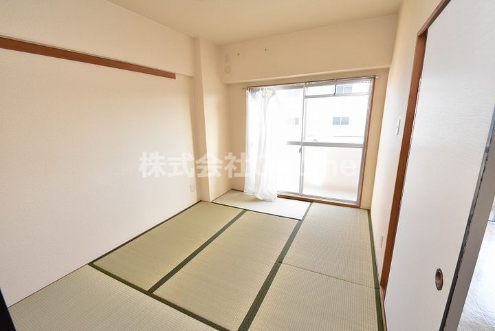 大阪府東大阪市菱江2丁目(マンション)の賃貸物件の内装