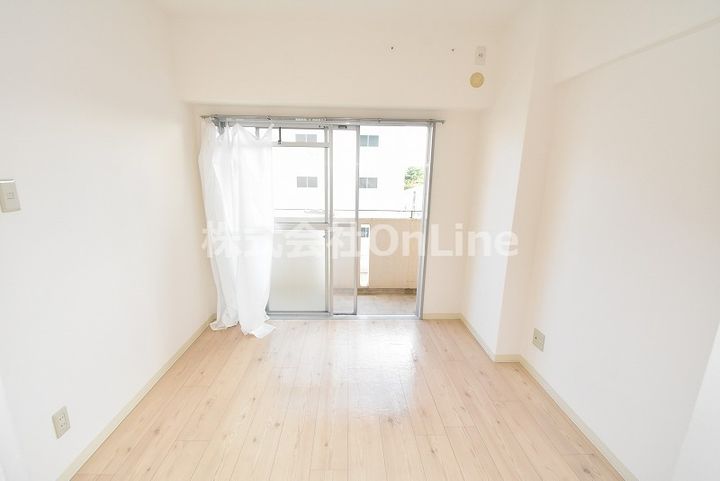 大阪府東大阪市菱江2丁目(マンション)の賃貸物件の内装