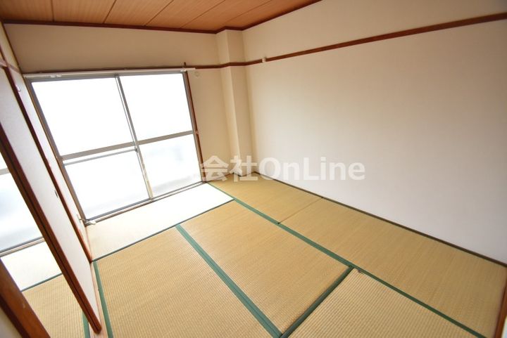 大阪府東大阪市若江南町1丁目(マンション)の賃貸物件の居間