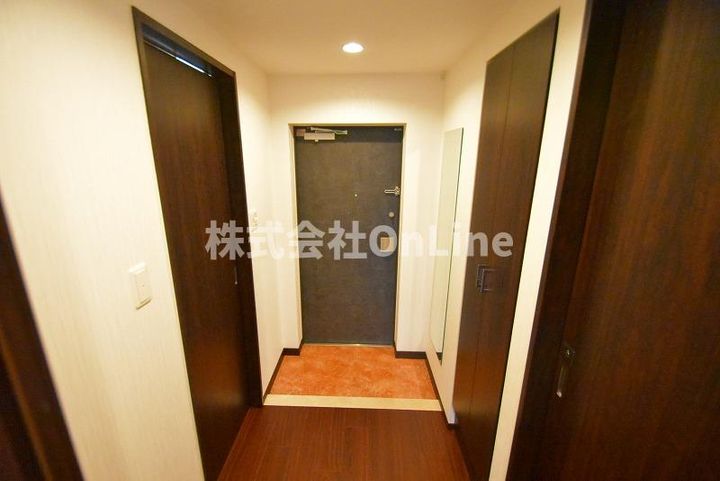 大阪府東大阪市荒本新町(マンション)の賃貸物件の玄関