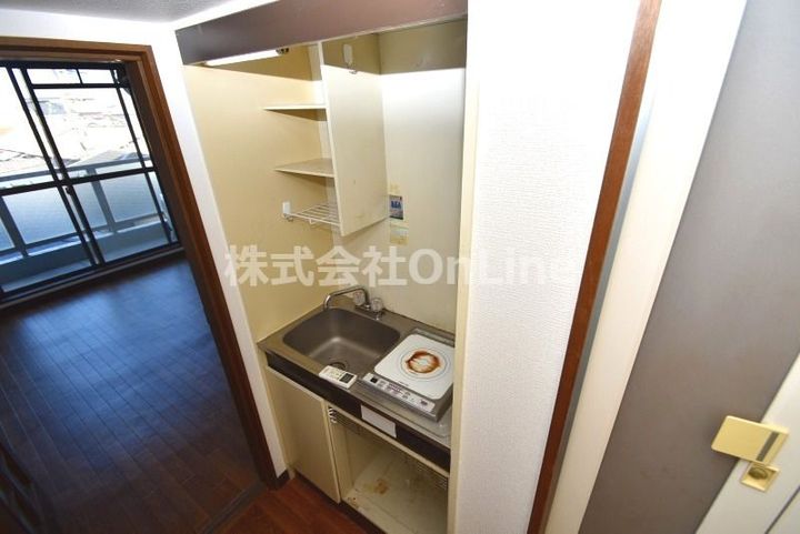 大阪府東大阪市御厨栄町2丁目(マンション)の賃貸物件のキッチン