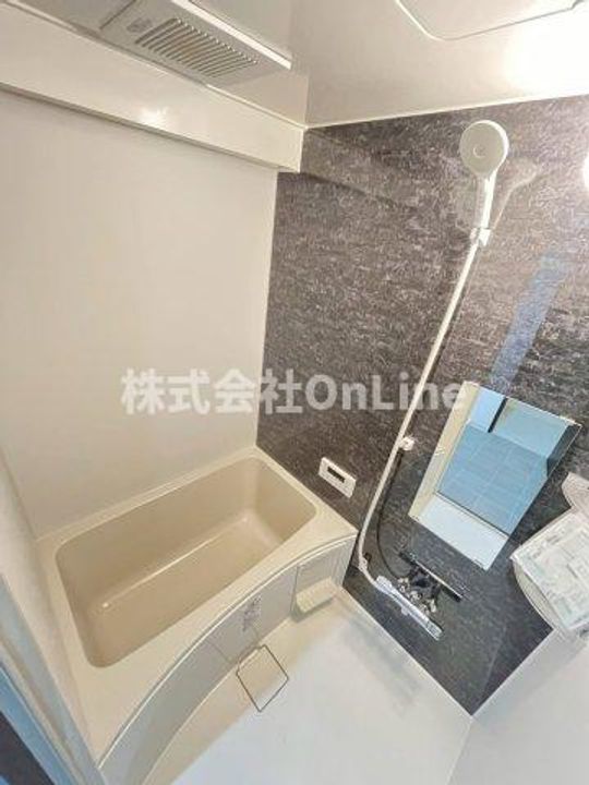 グロースコート新町の風呂