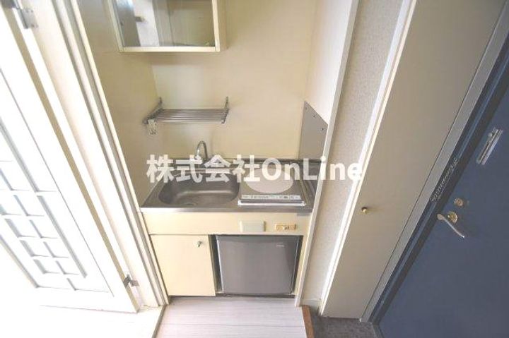 エンバール帝塚山102のキッチン