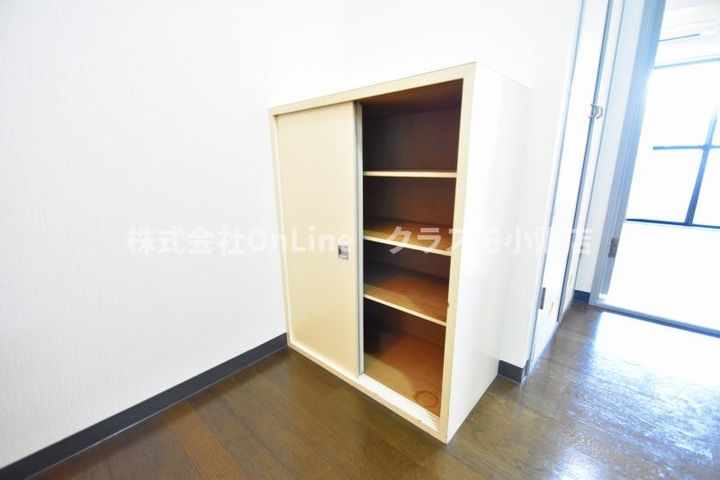その他