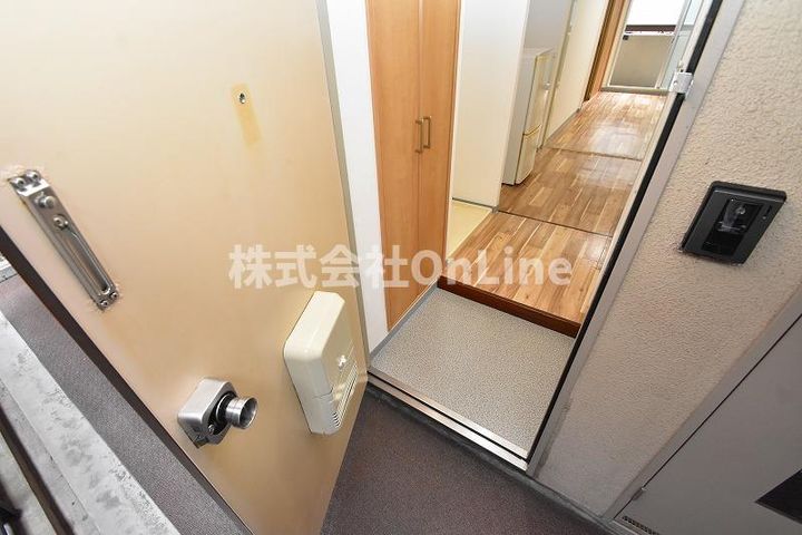 玄関