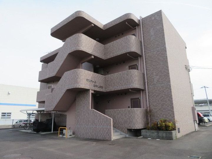 マリベールはやしまちの外観