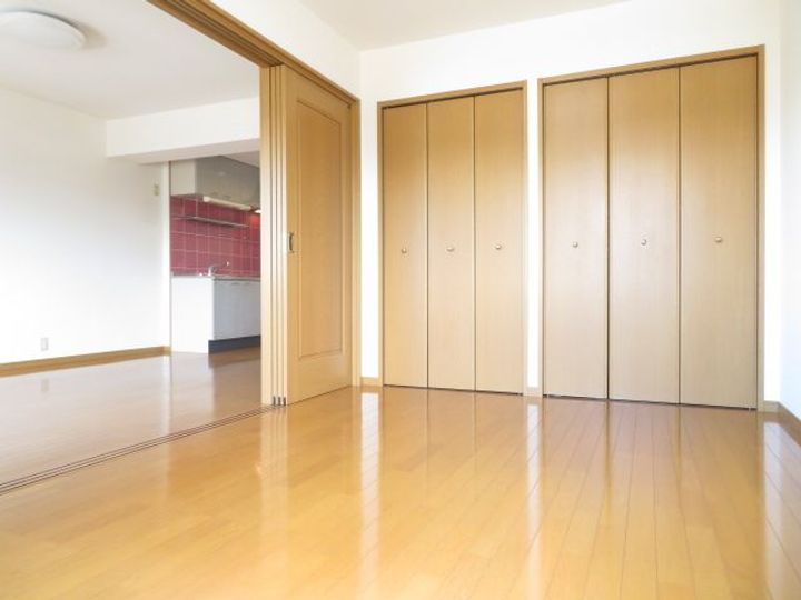 マリベールはやしまちの寝室