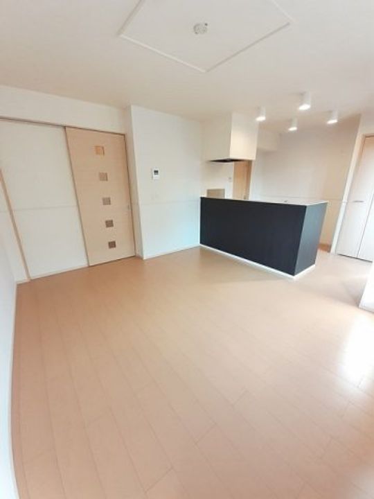 ルーベル 塩屋 Aの居間