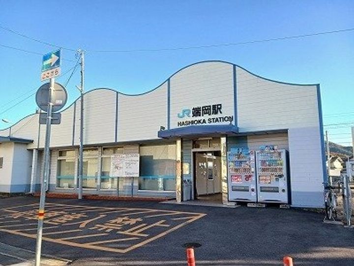 アルルのこみちの周辺