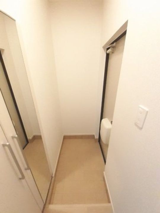 ライラック和田浜Ⅱの玄関