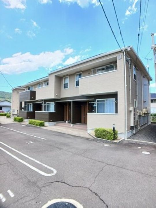 クレセント コート Ⅱの外観