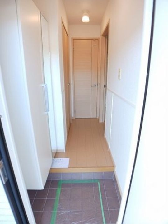 ヒーリング Aの玄関