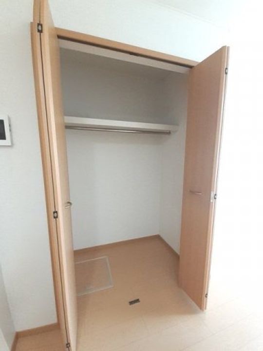 グランディス Aのその他画像