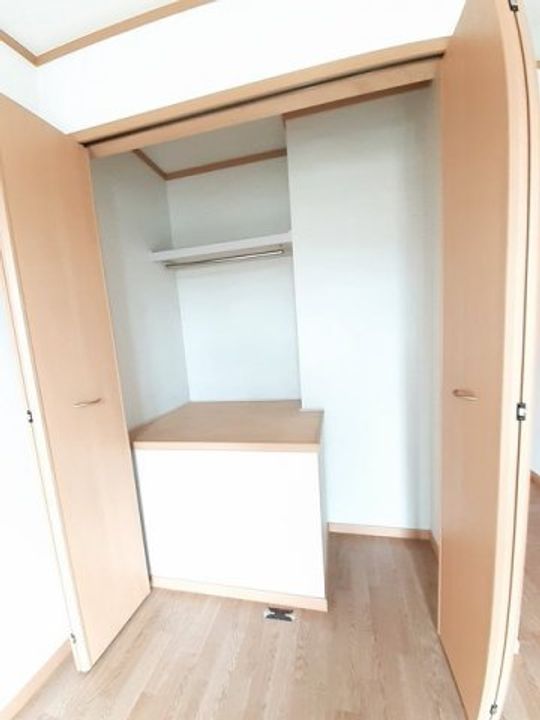 サウス・ソレイユ Aの玄関