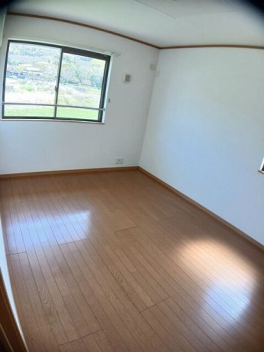 サンリット Bの居間