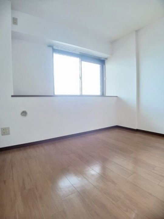 マルベル宇多津の居間