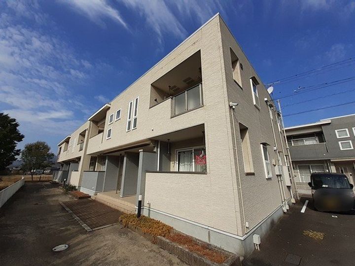 グラスランド レジデンス Gの外観